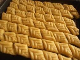 Makrouts Au Four A La Semoule Fine Recette Traditionnelle En Etape Recette Makrout Recette Traditionnelle Recette Makrout Algerien