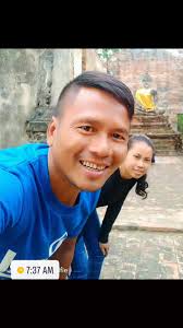 Hola ! Bienvenido a Camboya 🇰🇭 Me llamo es Adam soy de Camboya y vivo una  provincia de SiemReap Angkor wat. Yo trabajo conductor de Tuk Tuk si  alguien le gustaría mí