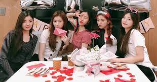 *sadly* that it only works on chaeryeong. Fans Think Itzy S English Names Are Hilarious Koreaboo