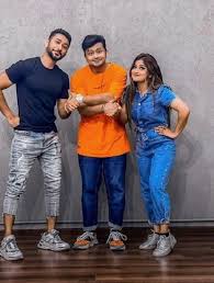 Gauahar khan and zaid darbar will tie the knot on december 25. Zaid Darbar Wiki Height Age Girlfriend Family Biography More Wikibio