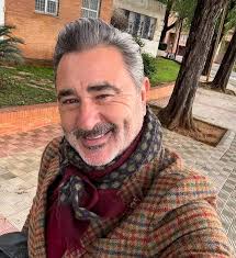 This is the interaction between Robin and Bonney, even she hugged her, then  Robin should hug Luffy too, otherwise I don't think there is friendship and  tenderness between them 🤞