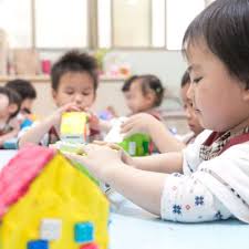 驚喜狂想曲l 卡爾威特幼兒園多元學習活動- 卡爾威特專業嬰幼教育機構KARL WITTE Professional Infant Education  Institution