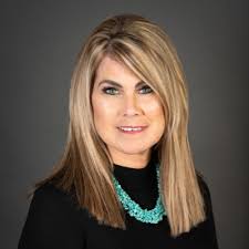 Pam Wade Kenner (@2knitorknot)