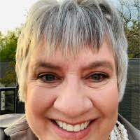 Angela Champlin's Instagram, Twitter & Facebook