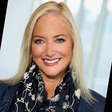 Kim Gerardi's Instagram, Twitter & Facebook