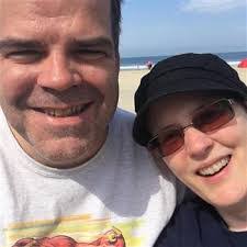 Caroline Akl's Instagram, Twitter & Facebook