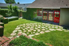 When choosing the color, you need to know that the array varies from almost black to blue or red. 39 Best Flagstone Patio Designs Pictures Designing Idea