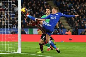 The hosts took the lead with their only meaningful attempt on goal of the half through praet, but were quickly pegged back by armstrong. Leicester V Southampton 2018 19 Premier League