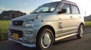 no 0124 ニックネーム よっちゃん メーカー名 車種 年式 ダイハツ テリオスキッド clカスタム h12年式 アピールポイント 父の愛車を世田谷ベース的ステッカーで飾るも のんびり走る姿に これでも頑張って走ってるんですよ なんて思いを ダイハツ