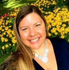 Laurie Mcmullen's Instagram, Twitter & Facebook