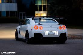Good Things Come In 3 S Nissan Gtr Sports Cars Luxury Nissan Gt