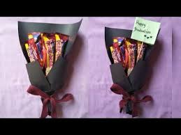 Gubahan chocolate box dengan bobo ballon. Diy Buket Snack Cara Buat Buket Snack Wisuda Youtube Diy Chocolate Gift Diy Snacks Chocolate Flowers Bouquet