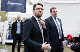 Simon pettersson (born 3 january 1994) is a swedish athlete specialising in the discus throw. Sd Politiker Internutreds Efter Chefspost I Exakt24 Expo Se