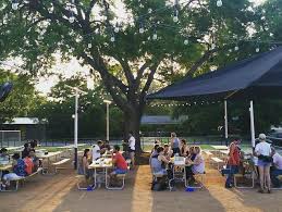 Hotly Anticipated Dog Park And Bar Now Open In North Central Austin Dog Park North Austin Restaurants North Austin