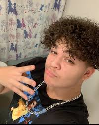 Jonathan Collazo (@proteje5) • Instagram photos and videos