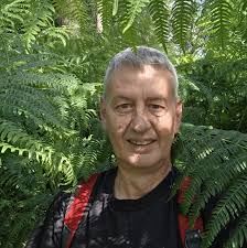 How many of us remember St Margaret's Fair being in South Parade and Upper  Park road? This is me, age 3, holding a monkey. My (late) brother always  used to say it