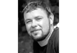 Kenneth Vickers's Instagram, Twitter & Facebook