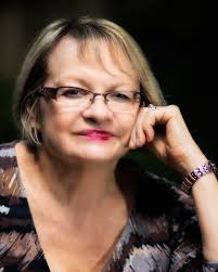 Kathy Knopp's Instagram, Twitter & Facebook