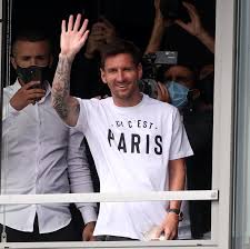 Psg are on the brink of signing lionel messi after he chose to join the french giants following his seismic departure from boyhood club barcelona, according to reports. I08eh3az0uewsm