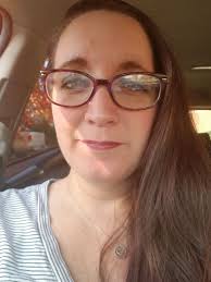 Removal tips for dark lip colors