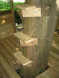 More Ideas Below Amazing Tiny Treehouse Kids Architecture Modern Luxury Treehouse Interior Cozy Backyard Smal Simple Tree House Tree House Diy Tree House Kids