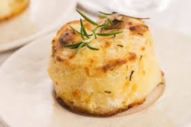 Petits Gratins De Pommes De Terre Au Romarin Recette Pommes De Terre Au Romarin Gratin Pomme De Terre Gratin De Pommes