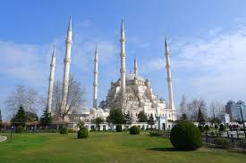 Pigeon valley adalah tempat menarik di turki yang paling sesuai bagi yang gemar berjalan kaki. 10 Tempat Wisata Menarik Di Adana Dan Antalya Turki