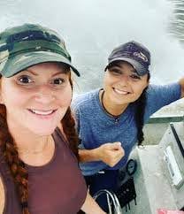 Ashley Jones went from battling depression to hunting alligators