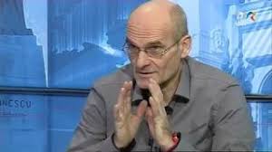 Author of science fiction stories during his youth, he also hosted talk shows for various television stations, and had contributions as a literary critic and translator. Cristian Tudor Popescu Youtube