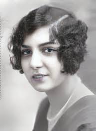 Miss Elaine Barbara Akerlind, age 15, of 17 Colonial Street, Hartford, was  born October 6, 1928 in Hartford, daughter of Swedish-born parents Elida  (Westling) and John August Akerlind. Elaine was found dead