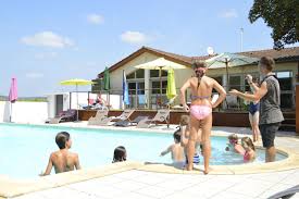 Village Camping Les Vignes 3 A Puy L Eveque
