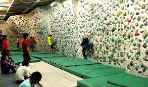 Generally, that means that bouldering doesn't take you too high off the ground. 5 Tokyo Indoor Climbing Spots Tokyo Cheapo