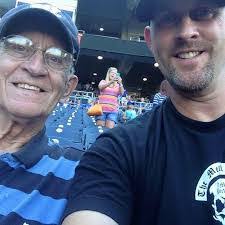 Kay Dahlquist's Instagram, Twitter & Facebook