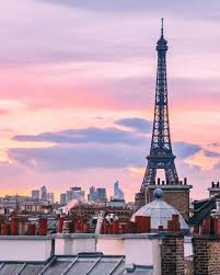 Eiffel Tower And Rooftops Save 30 40 50 Or Even 60 On The Best Hotels In Paris With Unlimitedtravellers C Eiffel Tower Best Vacation Destinations Paris