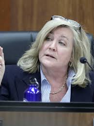 Ex-Delray city manager accuses mayor of property assessment misconduct