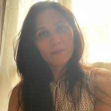 Corina Avram's Instagram, Twitter & Facebook