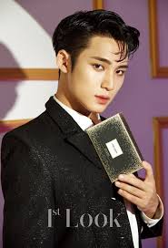 Im profil von james mingyu ni sind 2 jobs angegeben. Seventeen S Mingyu Talks About His Childhood Plans For The Year End In Recent Feature With 1st Look Magazine