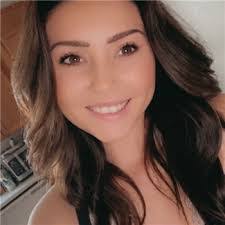 Deborah Deweese's Instagram, Twitter & Facebook