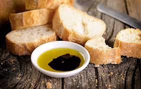 Balsamic Vinegar Olive Oil Bread Dip Eat Balsamic Vinegar Olive Oil Bread Dip Olive Oil Dip For Bread Olive Oil Bread Olive Oil Dipping Recipe