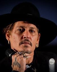 Robin Dutton's Instagram, Twitter & Facebook