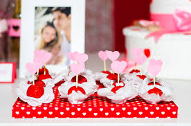 images?q=tbn:ANd9GcQUZzwEKdj2XQYrne53vFy