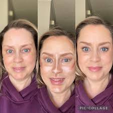 What are the details of this simple makeup look for women over 40?