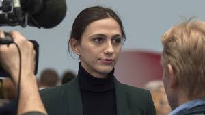 На втором и третьем местах австралийка никола макдермотт и украинка ярослава. Lasickene Otkazalas Vstrechatsya S Rukovodstvom Vfla Novosti Sport Kommersant