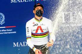 Team by team guide, from ineos to movistar the giro d'italia 2021 is set to start on may 8 and we've taken a look at five. Alslo2vapsdd M