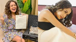 For the best afro products available in australia. Curly Wurly Times When Neha Kakkar Made Jaw Dropping Fashion Statement Spicing Up With Curly Hair Looks Iwmbuzz