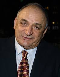 Tshuva's rescuers: Avi Shemesh, Shaul Kuba