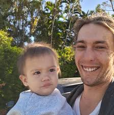 What strategy is best for a new player in a text RPG game?