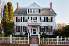 Ensa, 44, died of renal failure on friday, leaving behind a husband and. These 4 Historic Kennebunkport Homes Have Been Transformed Into A Luxury Village Resort