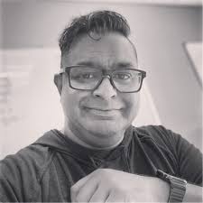 Founders salaries are a very strange thing. There are two sides to this…