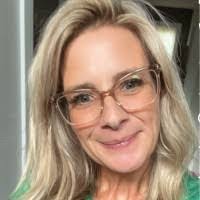 Kim Rymer's Instagram, Twitter & Facebook